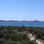 Mira